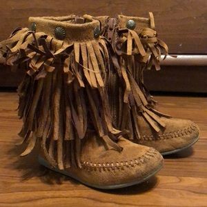 Toddler fringe boots brown Size 7